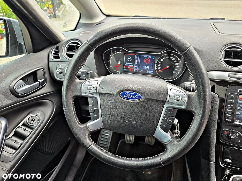 Ford S-Max 2.0 TDCi DPF Business Edition - 29