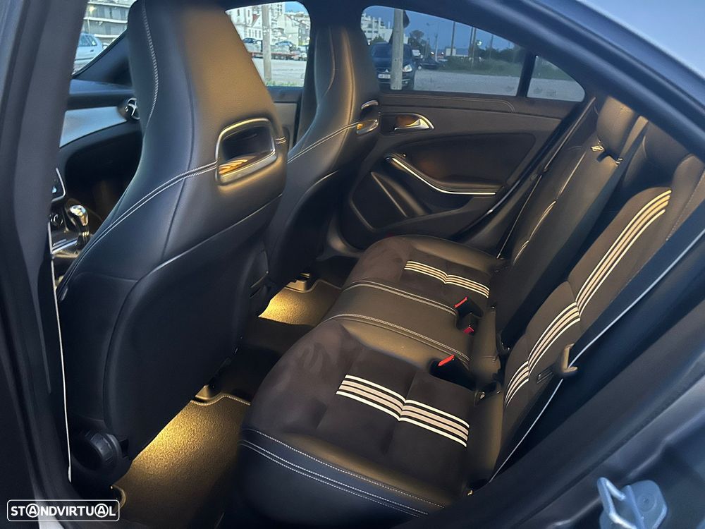 Mercedes-Benz CLA 200 CDI AMG Line - 9