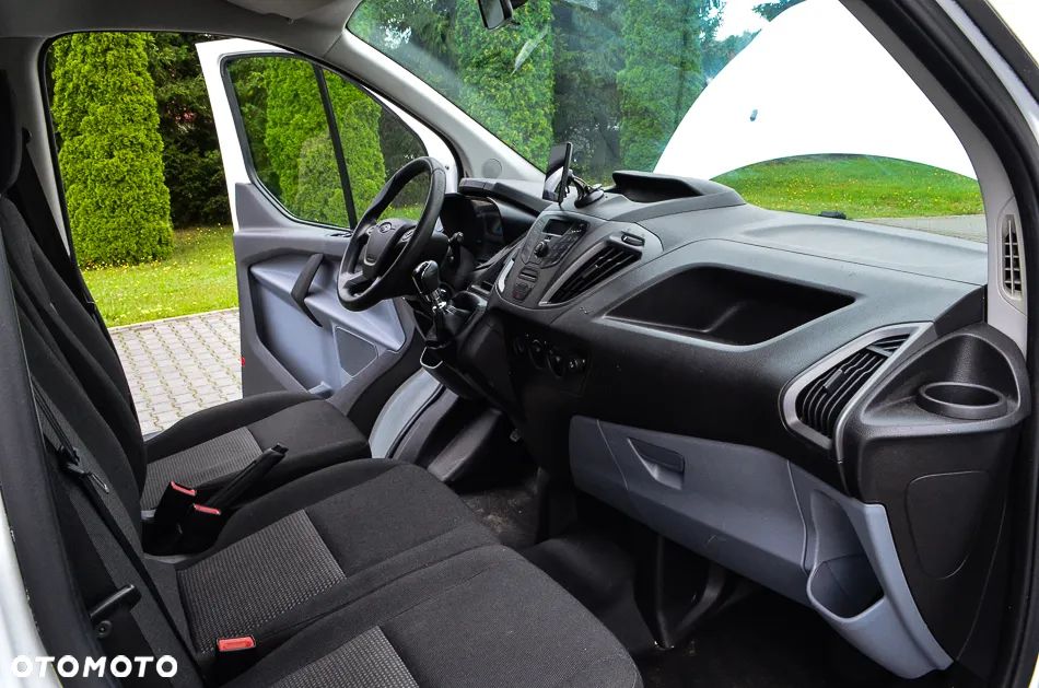 Ford Transit Custom - 27