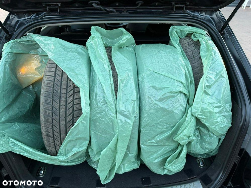 Hyundai i40 - 24