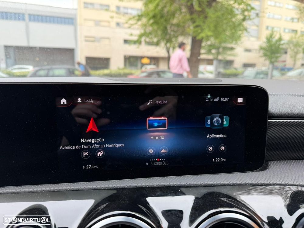 Mercedes-Benz CLA 250 - 22