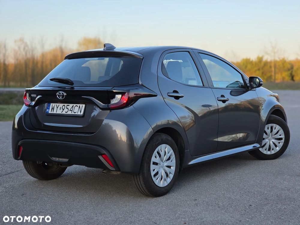 Toyota Yaris 1.5 Comfort - 15