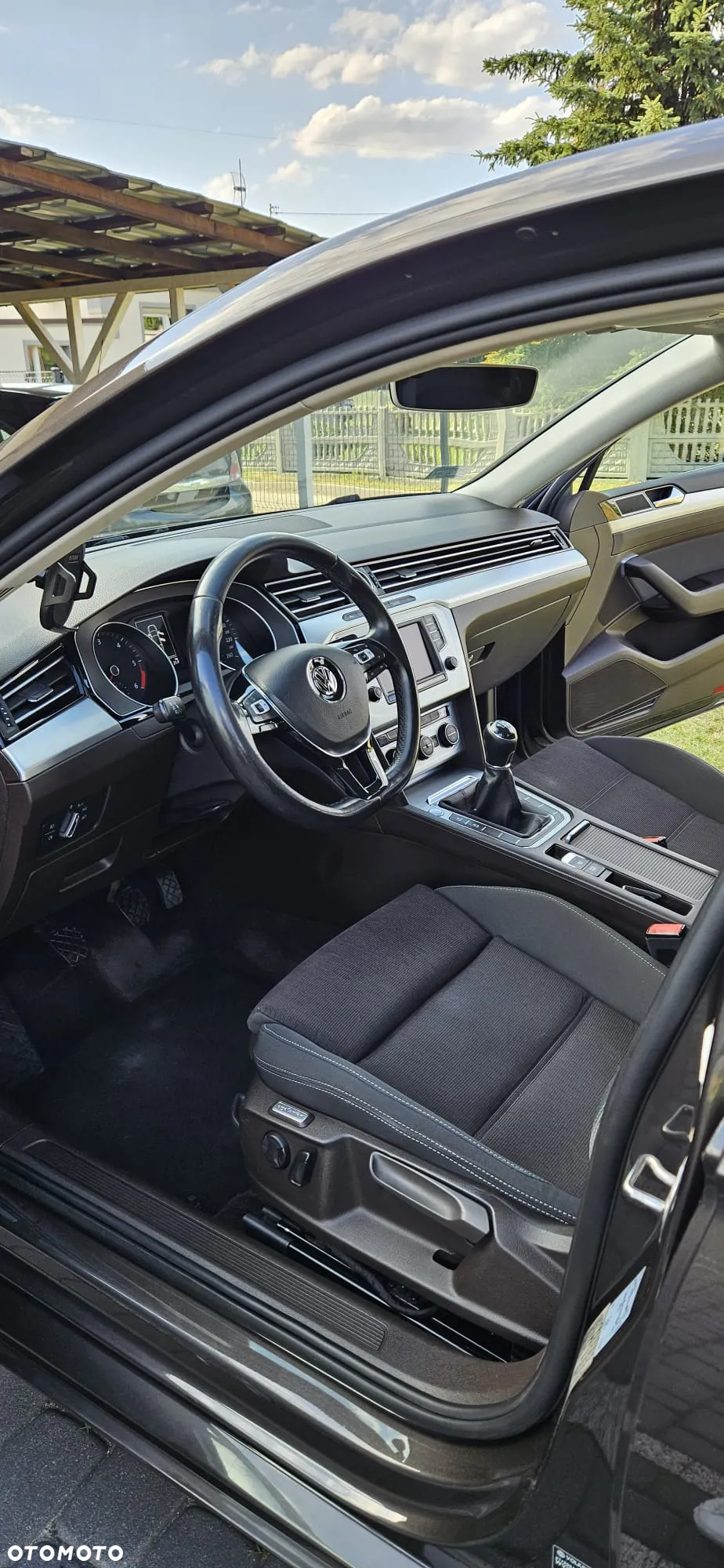 Volkswagen Passat 2.0 TDI BMT Comfortline - 8