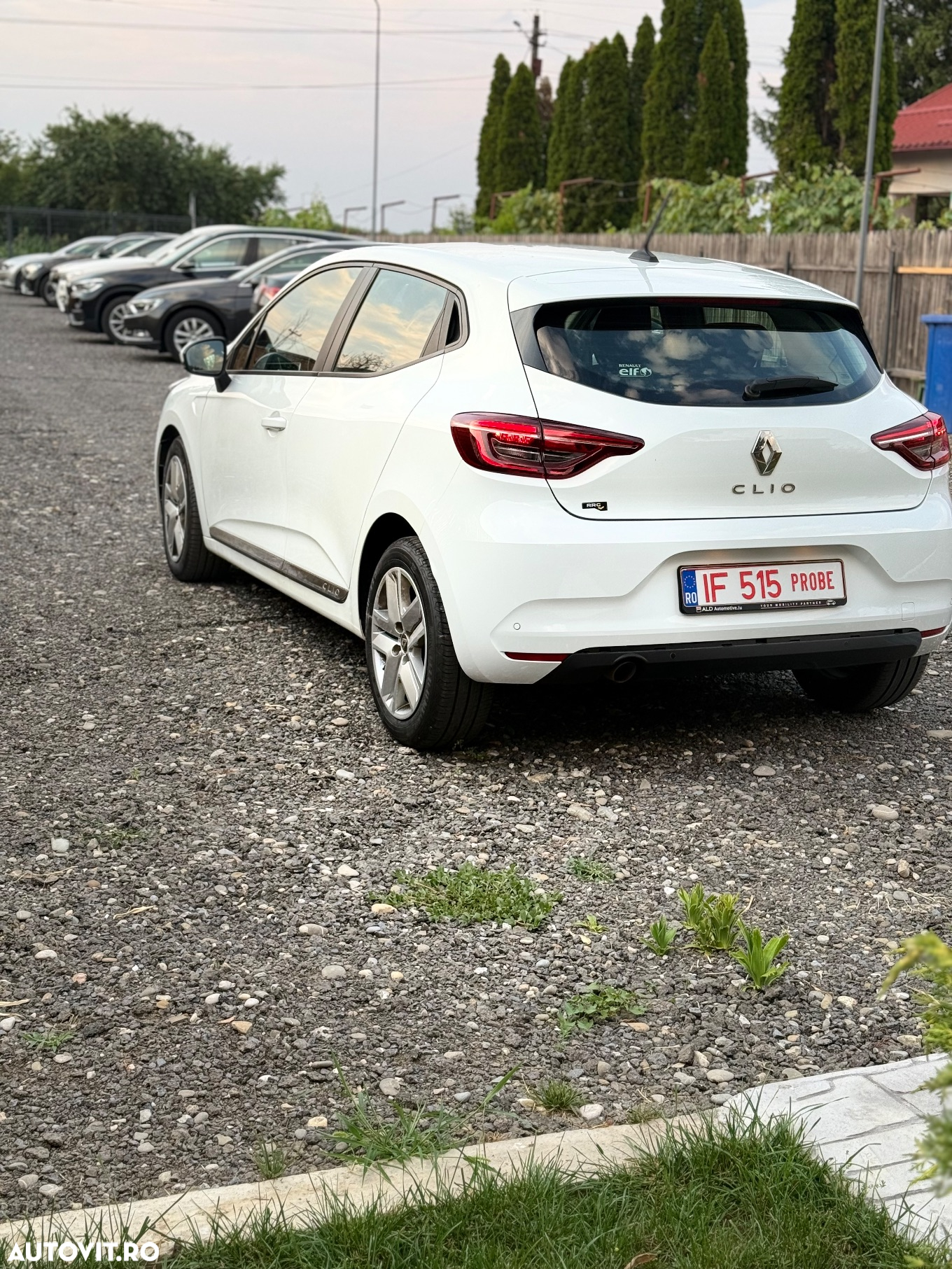 Renault Clio BLUE dCi 85 BUSINESS EDITION - 7