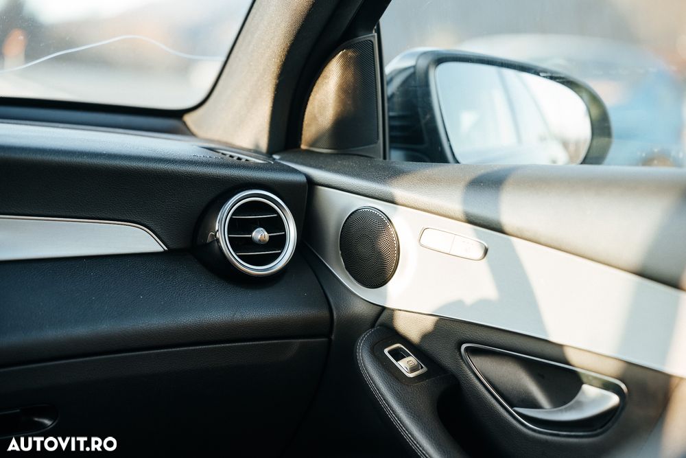 Mercedes-Benz GLC - 9