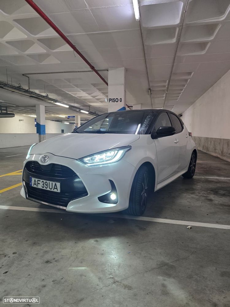 Toyota Yaris 1.5 VVT-i Square Collection - 1