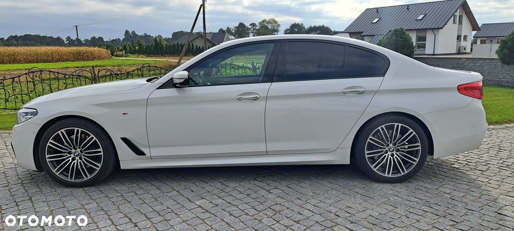 BMW Seria 5 530d xDrive M Sport sport - 9
