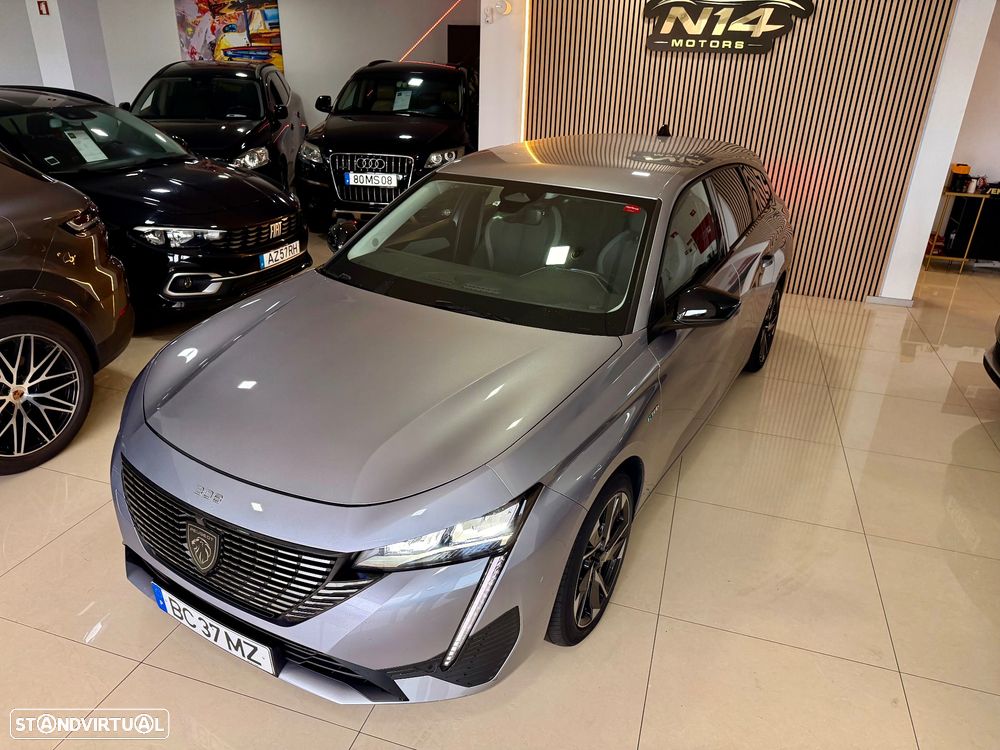 Peugeot 308 SW 1.6 Hybrid Allure Pack e-EAT8 - 31