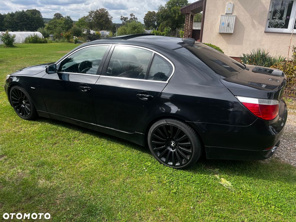 BMW Seria 5 523i - 3