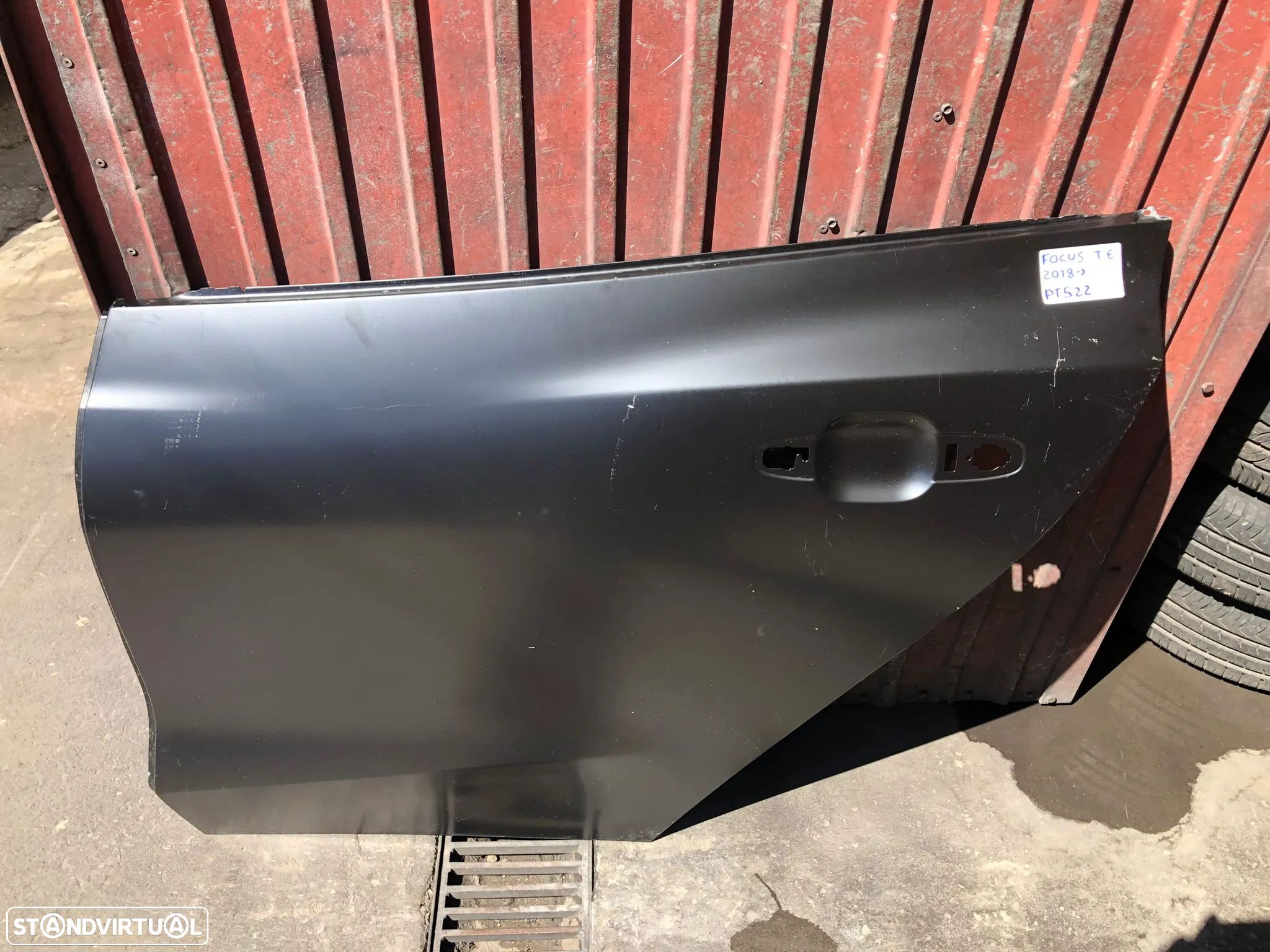 FORD FOCUS IV PAINEL PORTA TRAS ESQUERDA - PT522 - 1