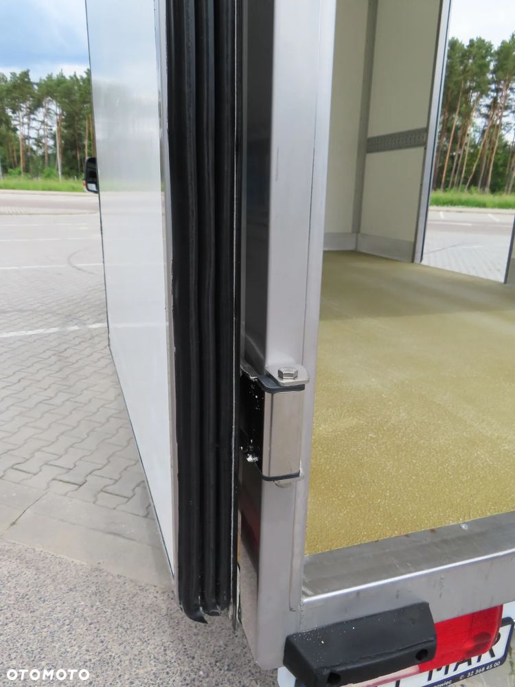 Mercedes-Benz Sprinter 314 CDI 2.2 CDI 143 KM Chłodnia -32 st.C Agregat Thermo King V300 MAX Izoterma 7 E.Palet 3612 mm LAMAR Boczne Drzwi Rozstaw Osi 3665 mm WZMACNIANY - 25
