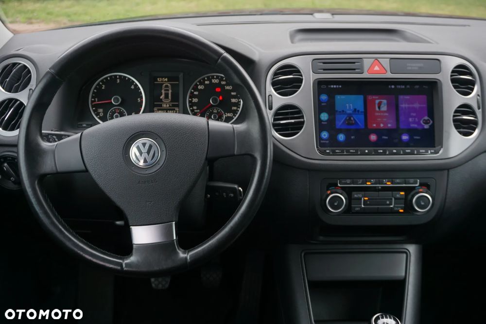 Volkswagen Tiguan 2.0 TDI DPF 4Motion Track & Style - 10