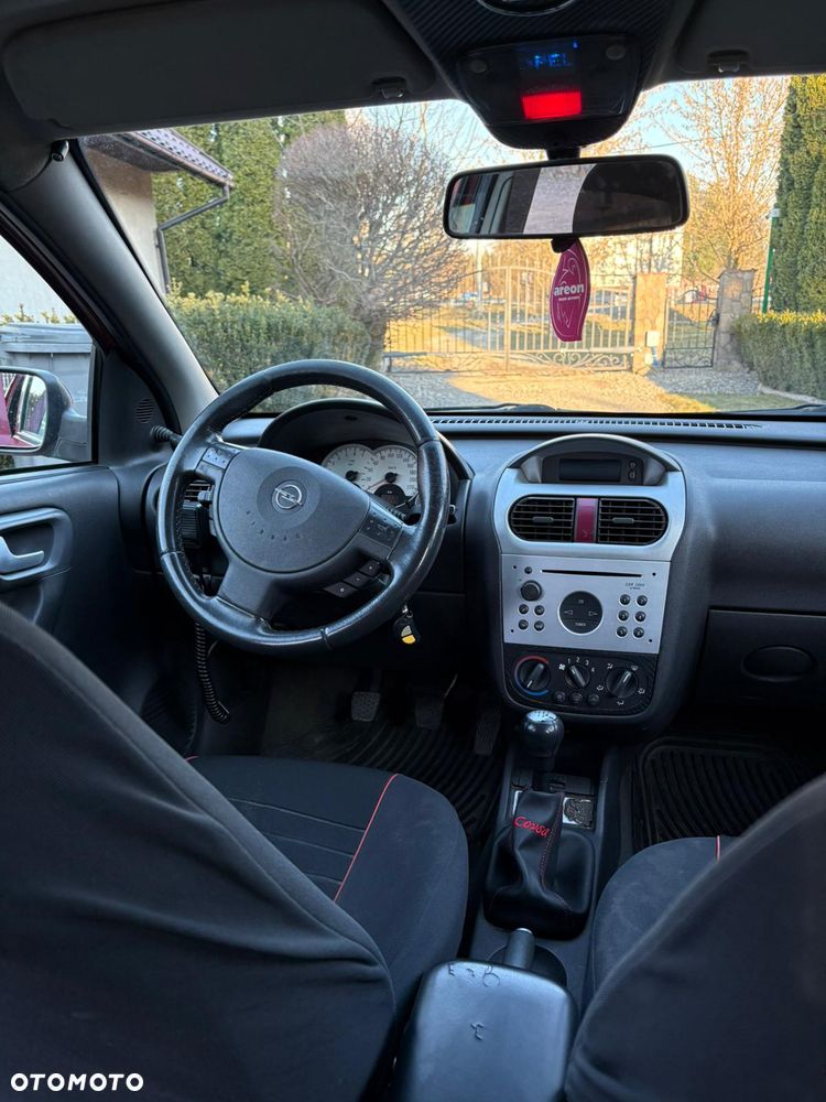 Opel Corsa 1.2 16V NJoy - 2
