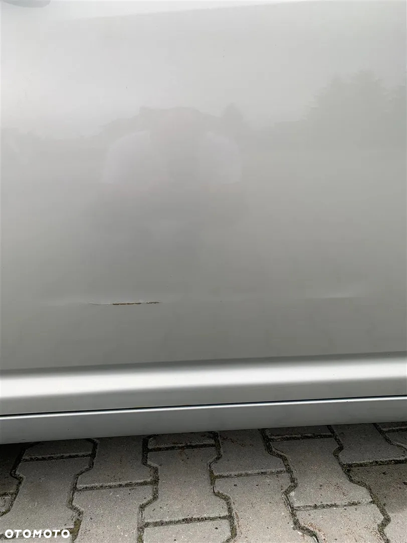 Toyota Avensis 2.2 D-4D X Premium - 8