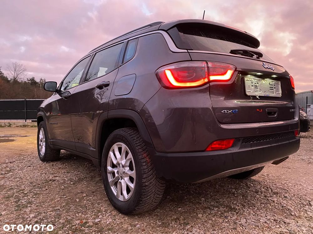 Jeep Compass 1.3 T-GDI 4xe PLUG-IN HYBRID Automatik Limited - 5