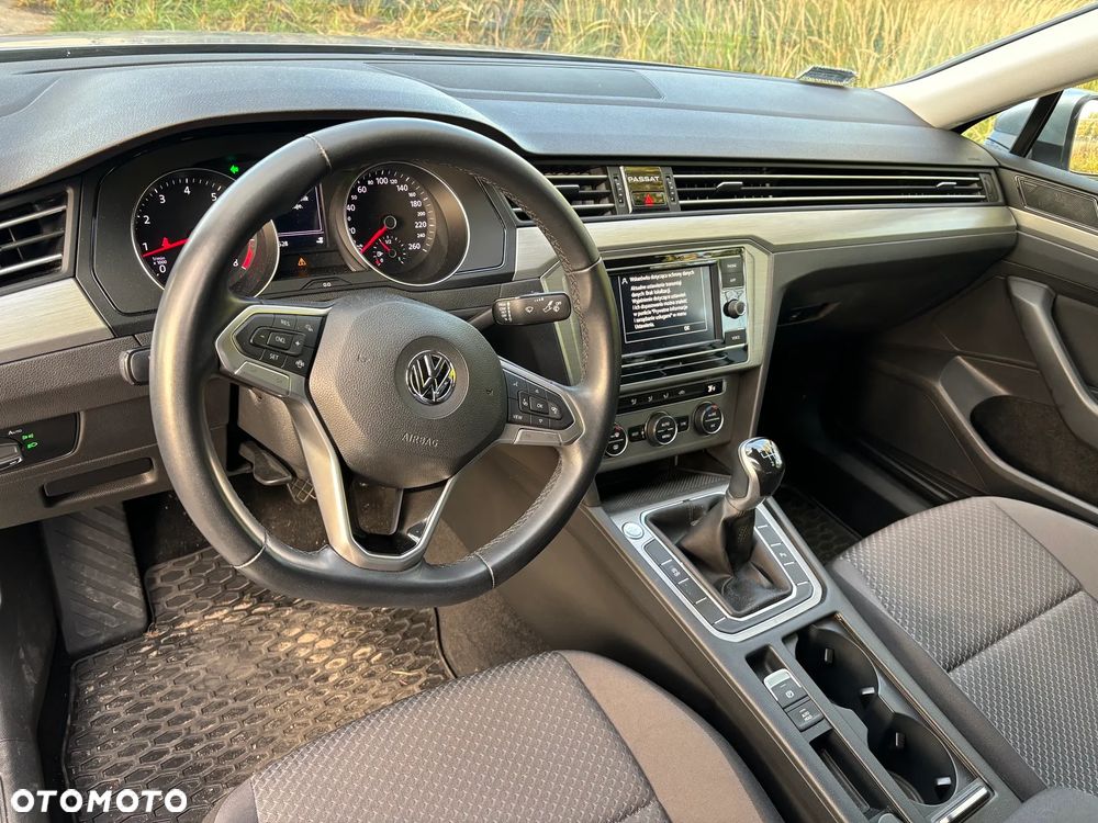 Volkswagen Passat 1.5 TSI EVO Business - 18