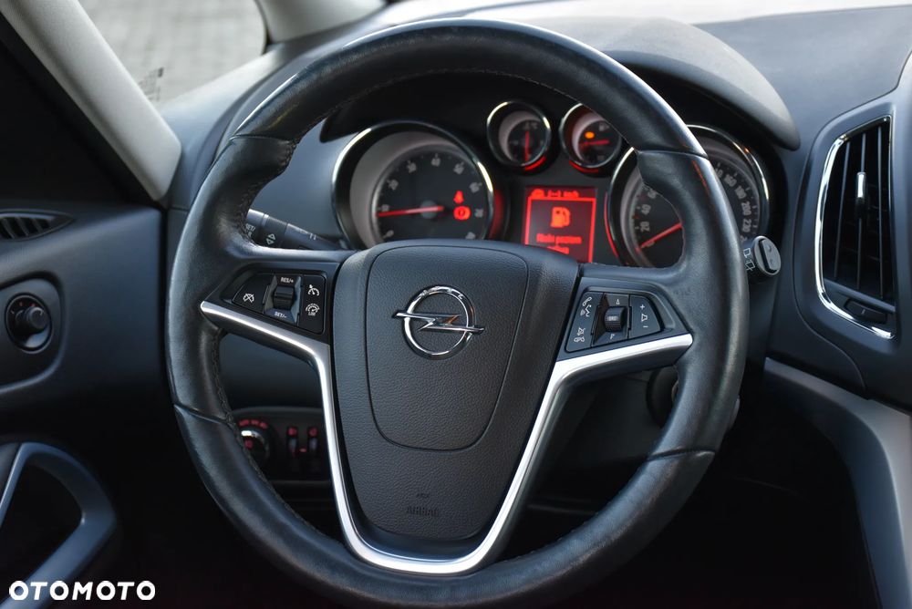 Opel Zafira Tourer 1.4 Turbo Innovation - 21
