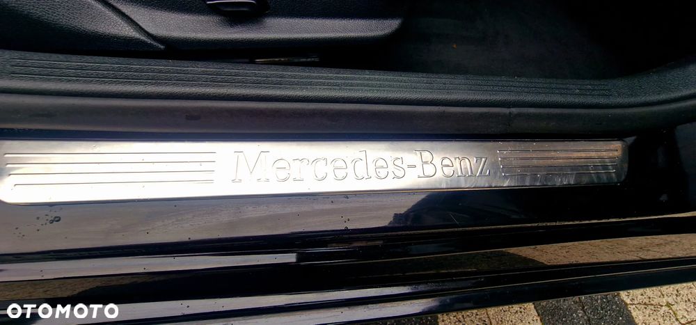 Mercedes-Benz Klasa C 200 (BlueTEC) d Avantgarde - 36