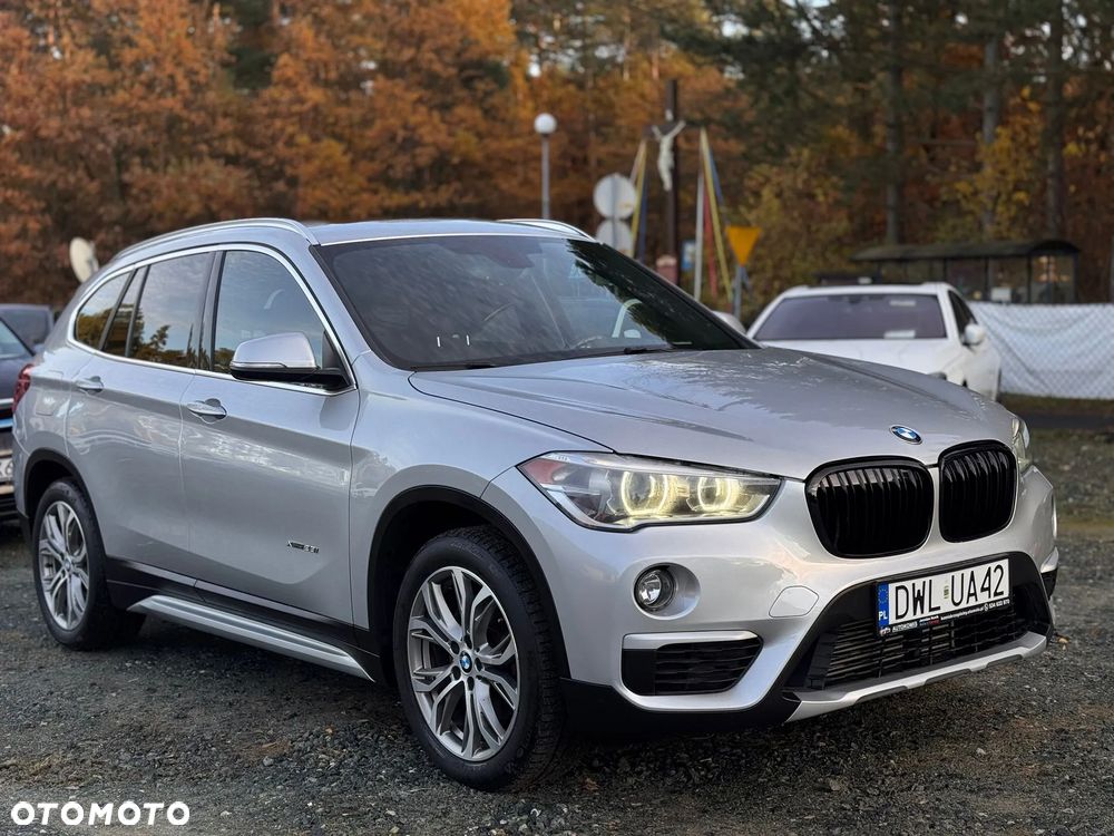 BMW X1 xDrive25i xLine - 5