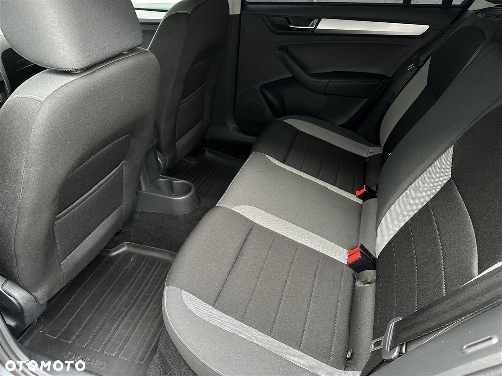 Skoda RAPID 1.0 TSI Ambition - 11