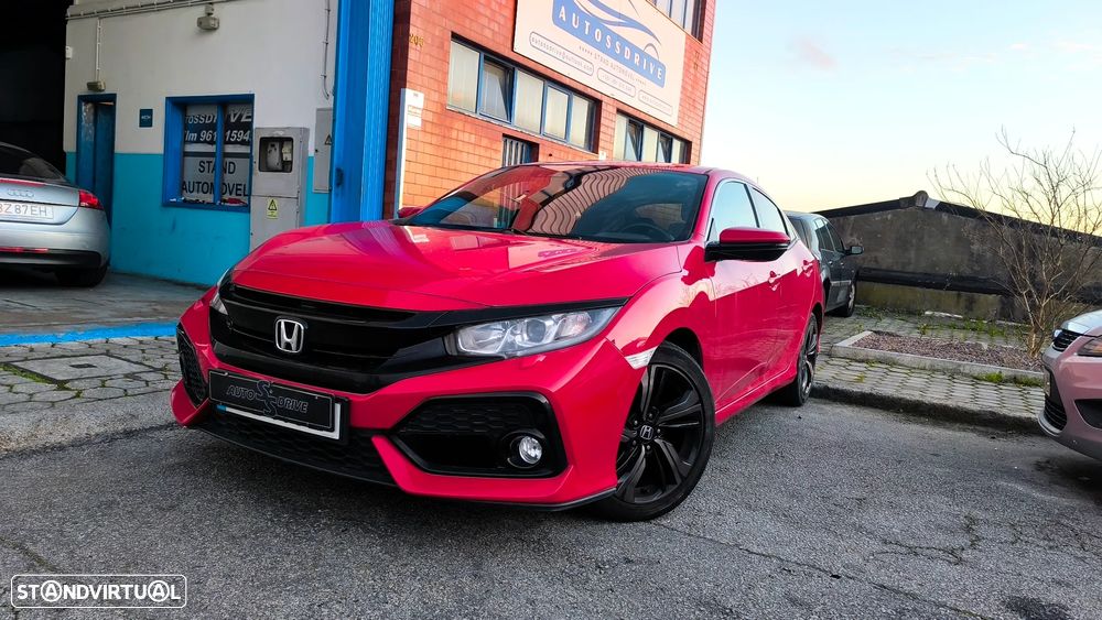 Honda Civic 1.0 i-VTEC Executive Premium - 1