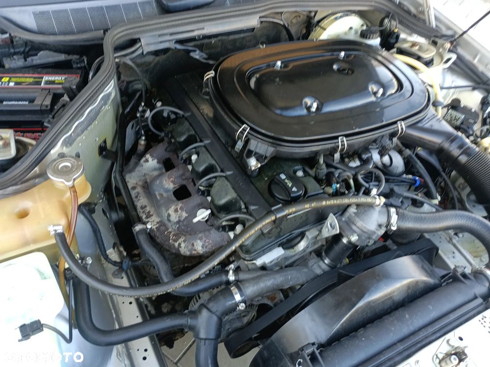 Mercedes-Benz W201 (190) - 35