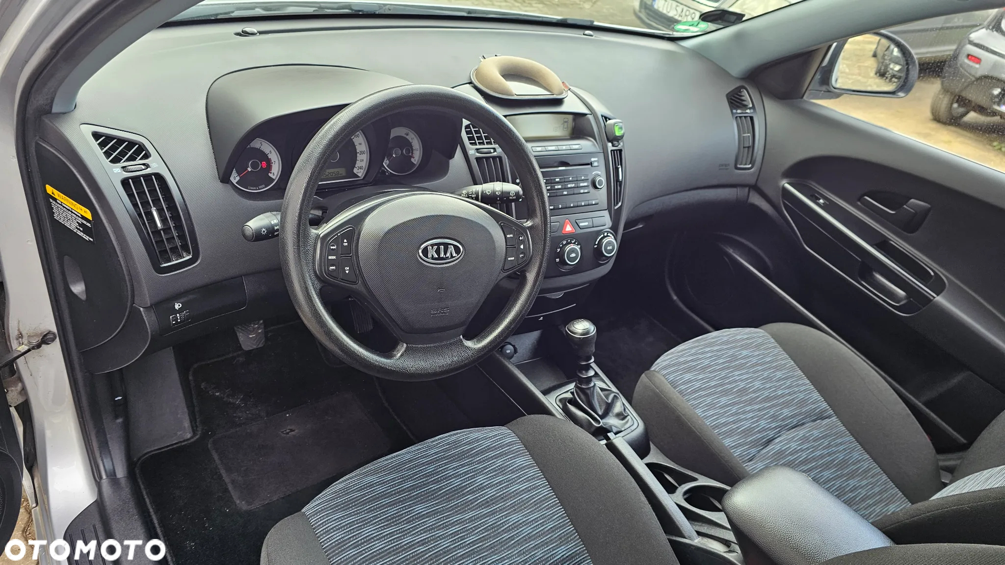 Kia Ceed - 15