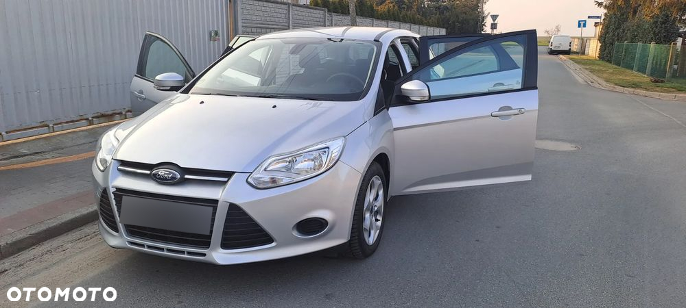 Ford Focus 1.0 EcoBoost Start-Stopp-System TREND - 34