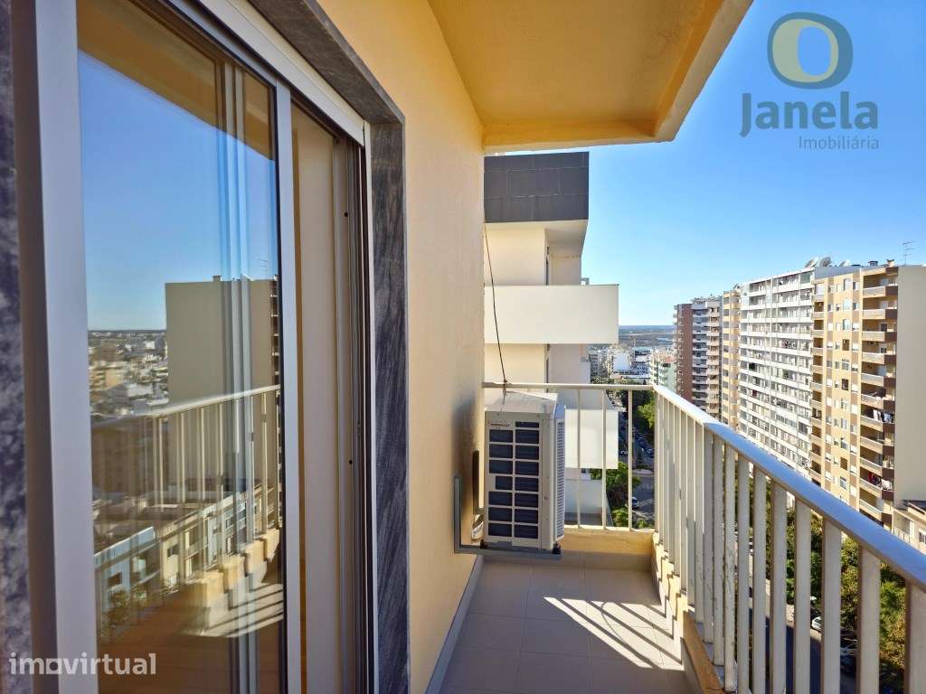 Maravilhoso T4 localizado na Av. 5 de Outubro, com vistas soberbas ... - Grande imagem: 5/60