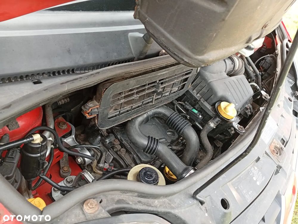 Renault Trafic - 21