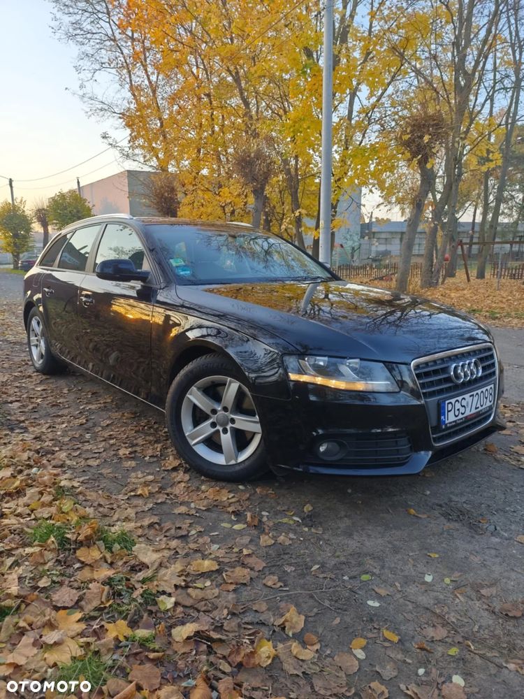 Audi A4 Avant - 4