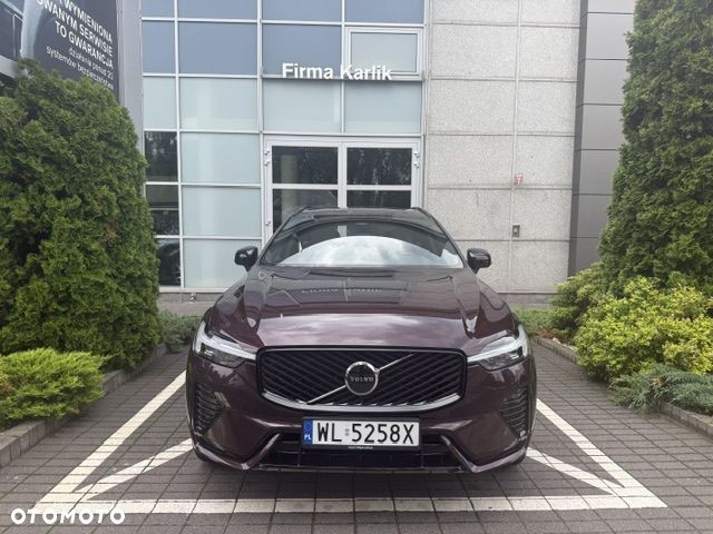 Volvo XC 60 B5 B AWD Plus Dark - 6