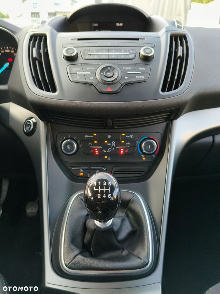 Ford Kuga - 20
