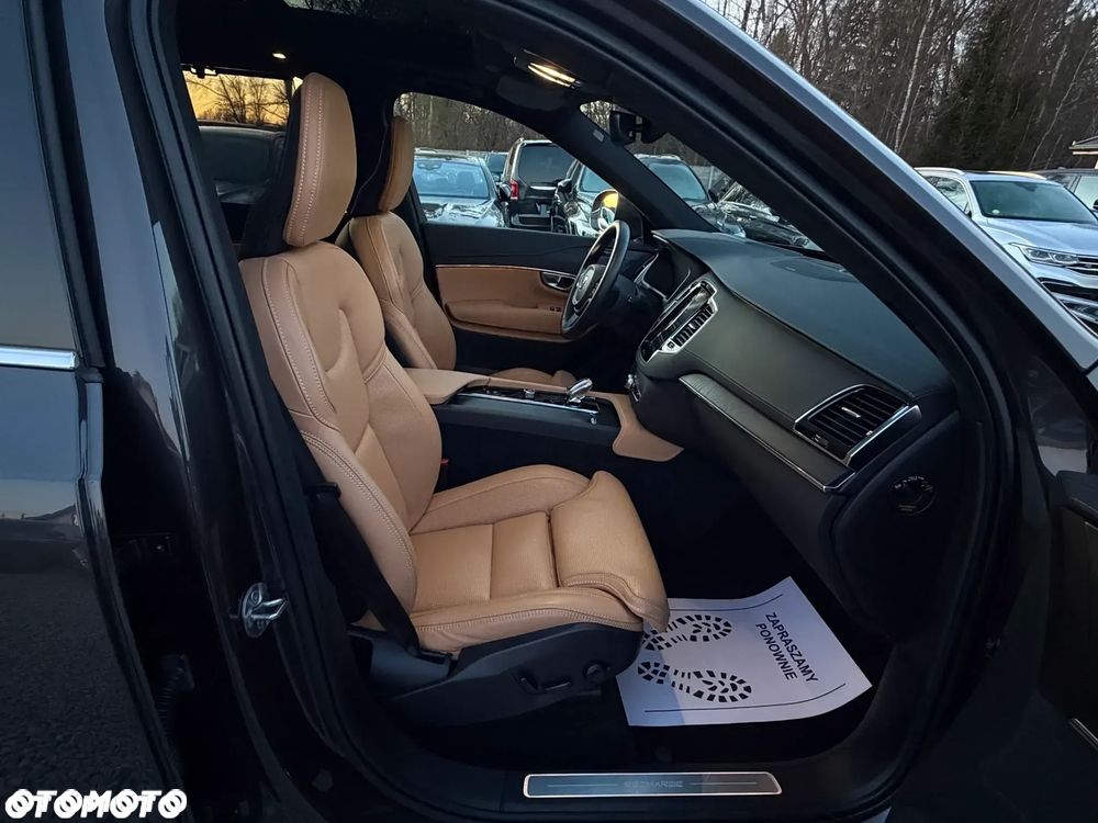 Volvo XC 90 T8 AWD Recharge Ultimate Dark - 35