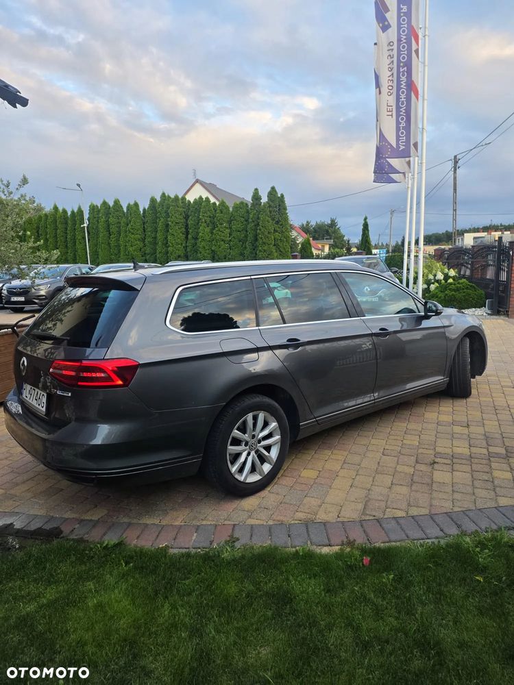 Volkswagen Passat 1.6 TDI (BlueMotion Technology) DSG Comfortline - 4