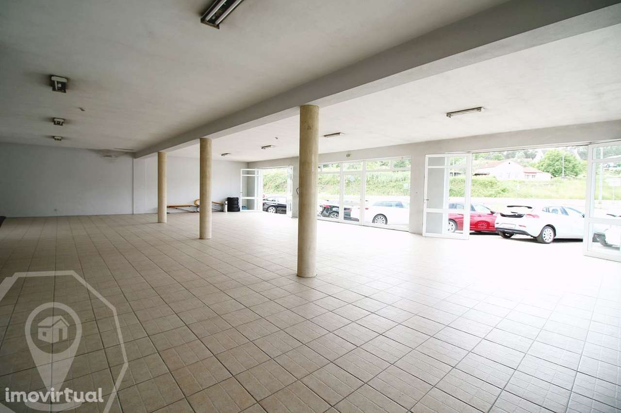 Loja/Stand e Terreno - Junto à EN1/IC2 - Grande imagem: 5/16