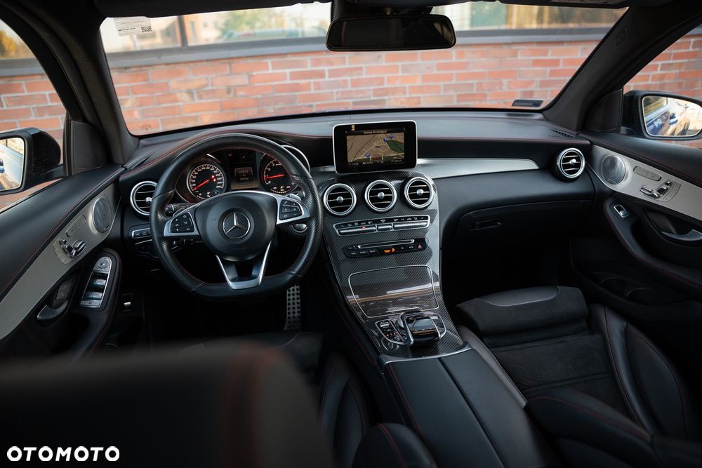 Mercedes-Benz GLC - 26