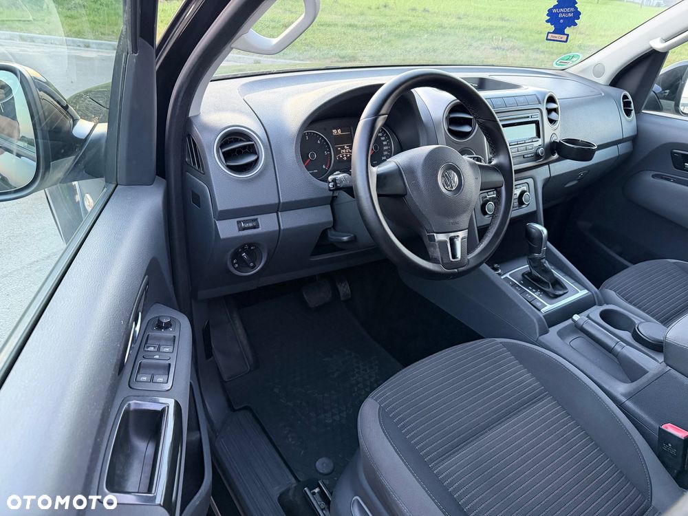 Volkswagen Amarok - 10