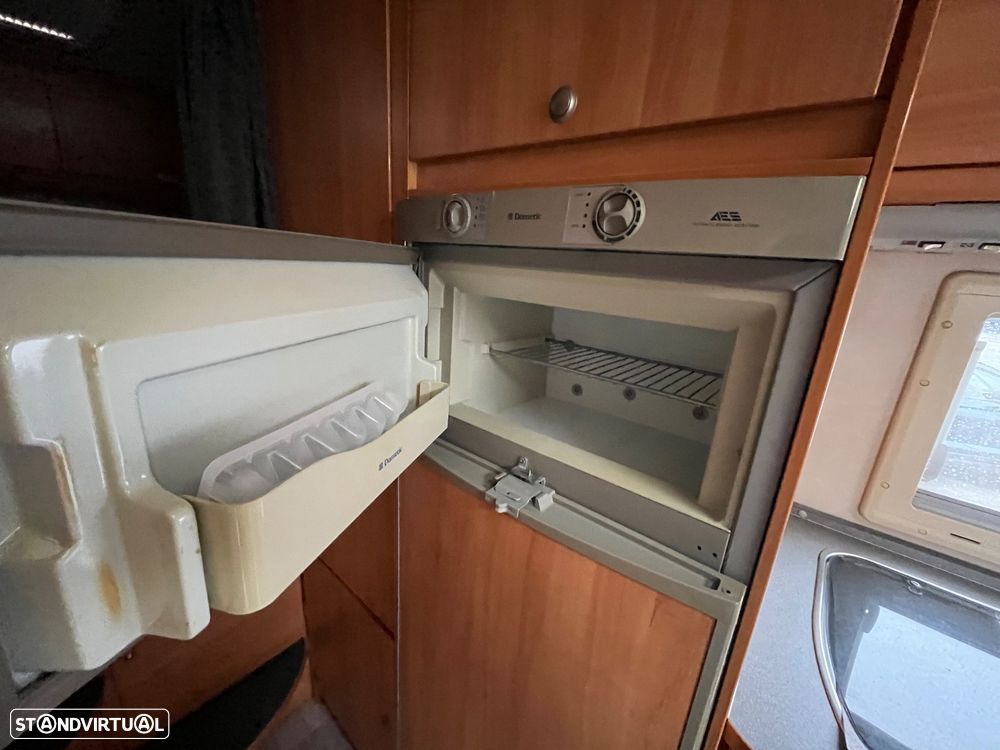 Adria Adriatik Coral S680 SP - 31