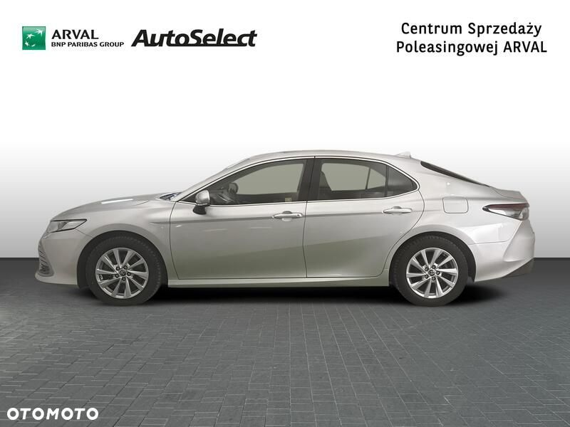 Toyota Camry 2.5 Hybrid Comfort CVT - 3