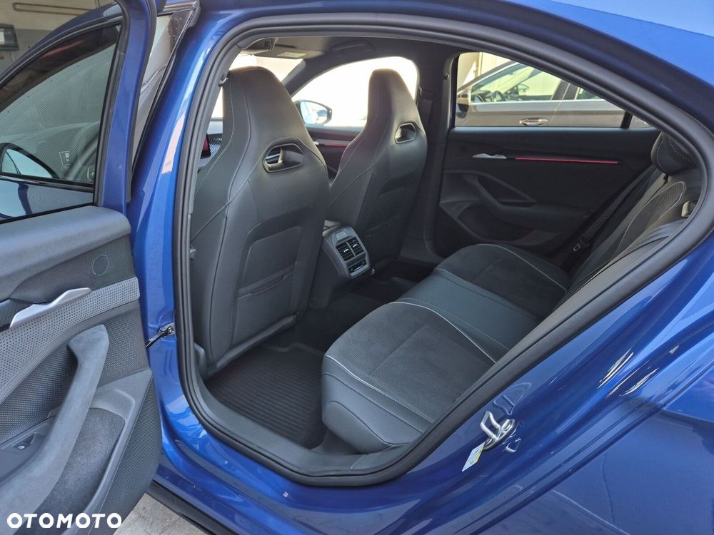 Skoda Superb 2.0 TDI SCR 4x4 Sportline DSG - 15