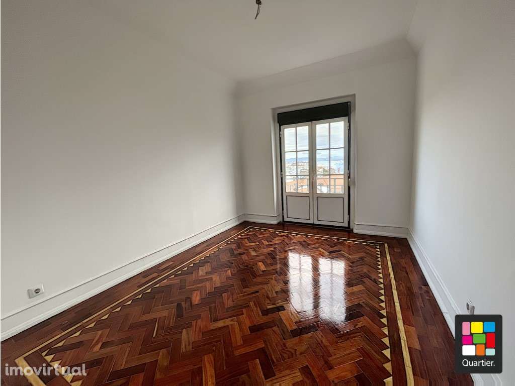 Apartamento / Escritório Junto ao Largo do Rato - Grande imagem: 5/12