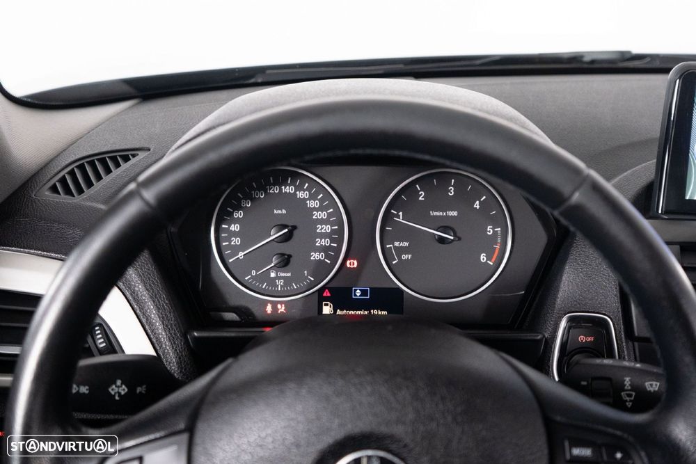 BMW 114 d - 19