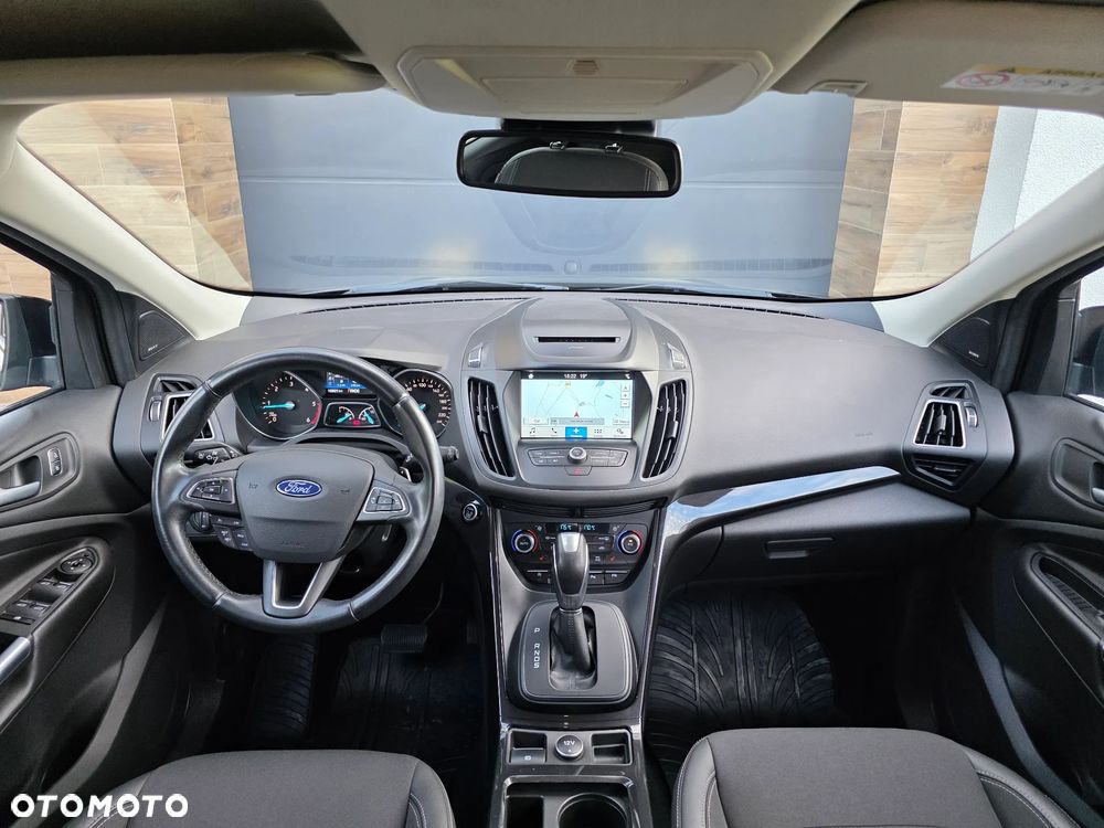 Ford Kuga 2.0 TDCi 4WD Titanium Plus - 25