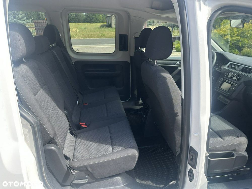 Volkswagen Caddy - 10