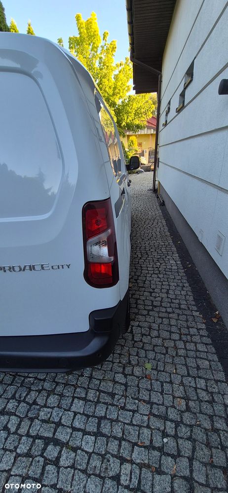 Toyota PROACE CITY - 7