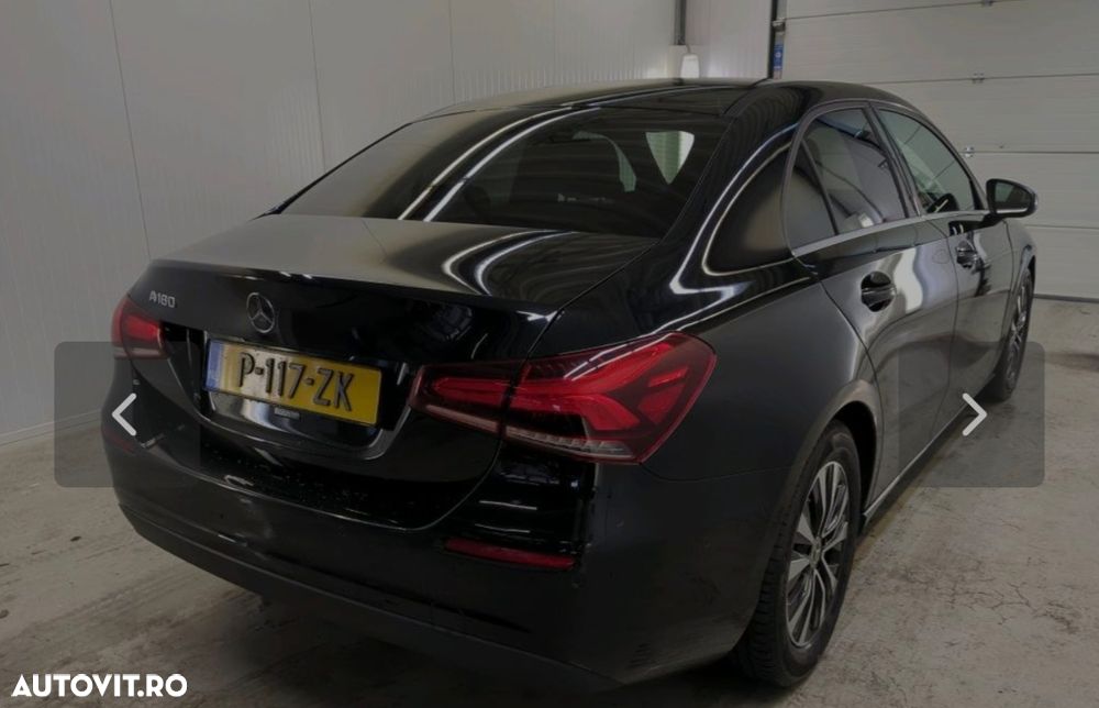 Mercedes-Benz A 180 7G-DCT Edition 2021 - 12