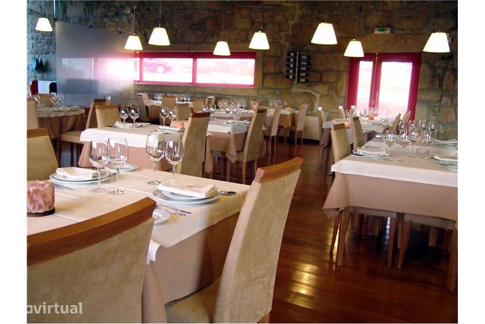 Excelente Restaurante Em Casa Típica - Grande imagem: 3/6