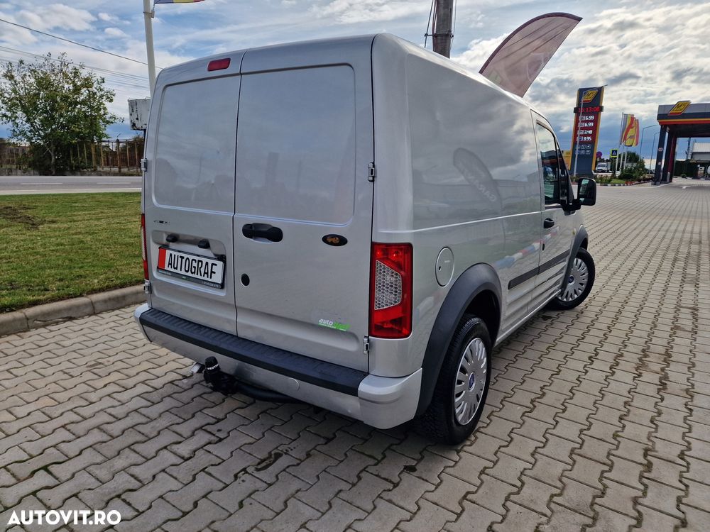 Ford Transit Connect - 3