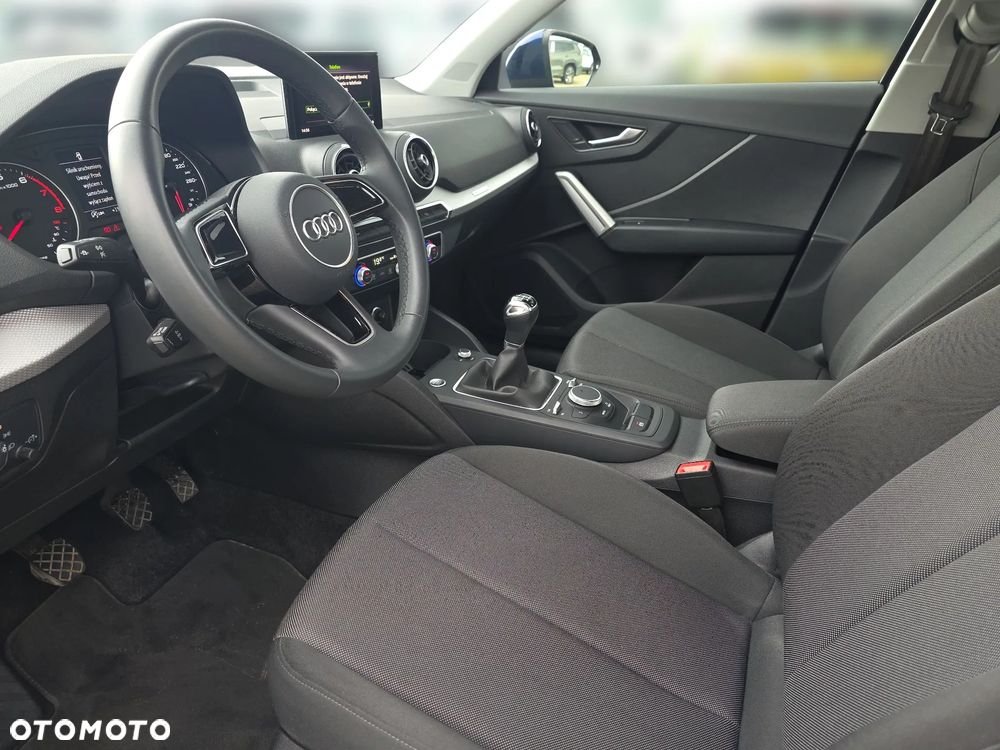 Audi Q2 30 TFSI - 11
